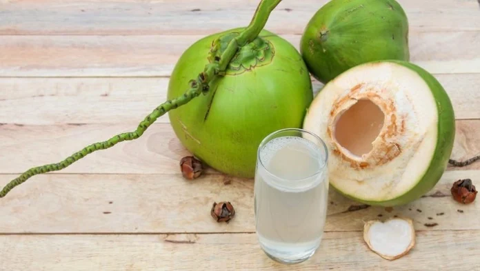 7 Minuman Sehat yang Membantu Tubuh Berenergi Selama Berpuasa