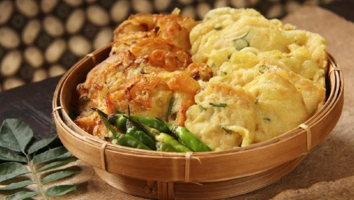 Hindari Gorengan Saat Buka Puasa, Ini Alasannya!