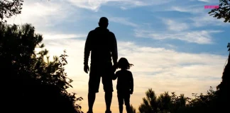 10 Hal Penting dalam Parenting Anak Perempuan Sejak Dini 10 Hal Penting dalam Parenting Anak Perempuan Sejak Dini, parenting anak perempuan,nilai hidup anak perempuan,pendidikan karakter anak,membesarkan anak perempuan,ajaran penting untuk putri