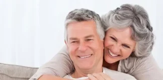 Keintiman Pasangan Usia 40 Tahun ke Atas: 5 Tips Jitu untuk Menjaga Kualitas Hubungan 5 Tips Jitu Pertahankan Kualitas Keintiman Bagi Pasangan Usia 40 Tahun ke Atas, keintiman pasangan usia 40 tahun ke atas,kualitas hubungan suami istri,tips keintiman pasangan,menjaga keintiman hubungan,hubungan pasangan sehat